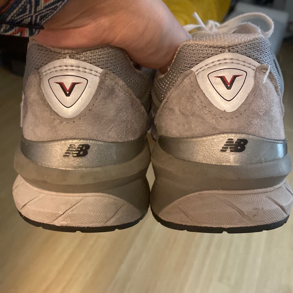 Women’s Grey New Balance 990s